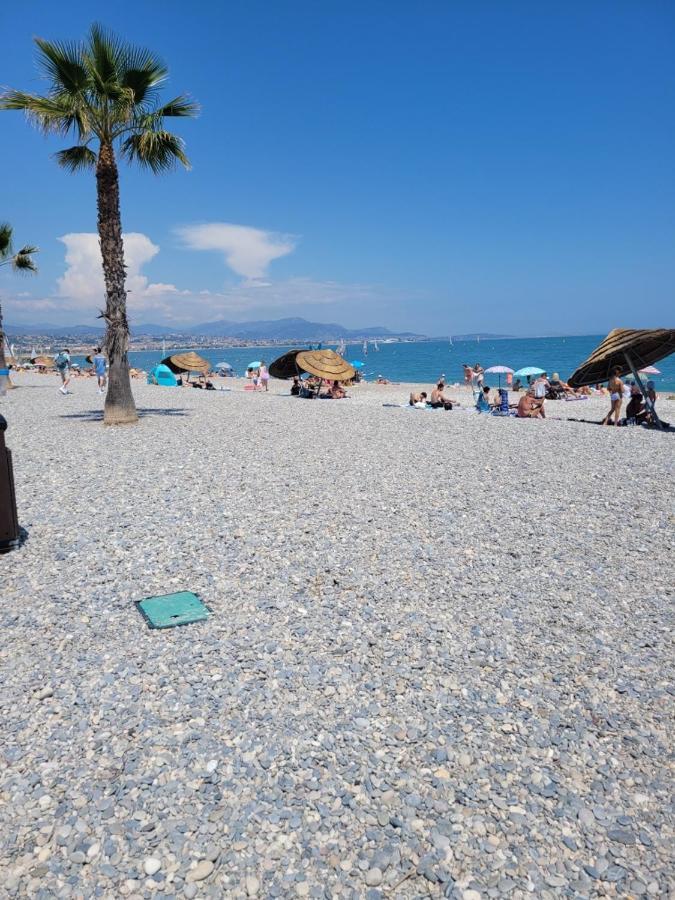 Villeneuve Loubet Plage- Entre Nice Et Cannes Ngoại thất bức ảnh