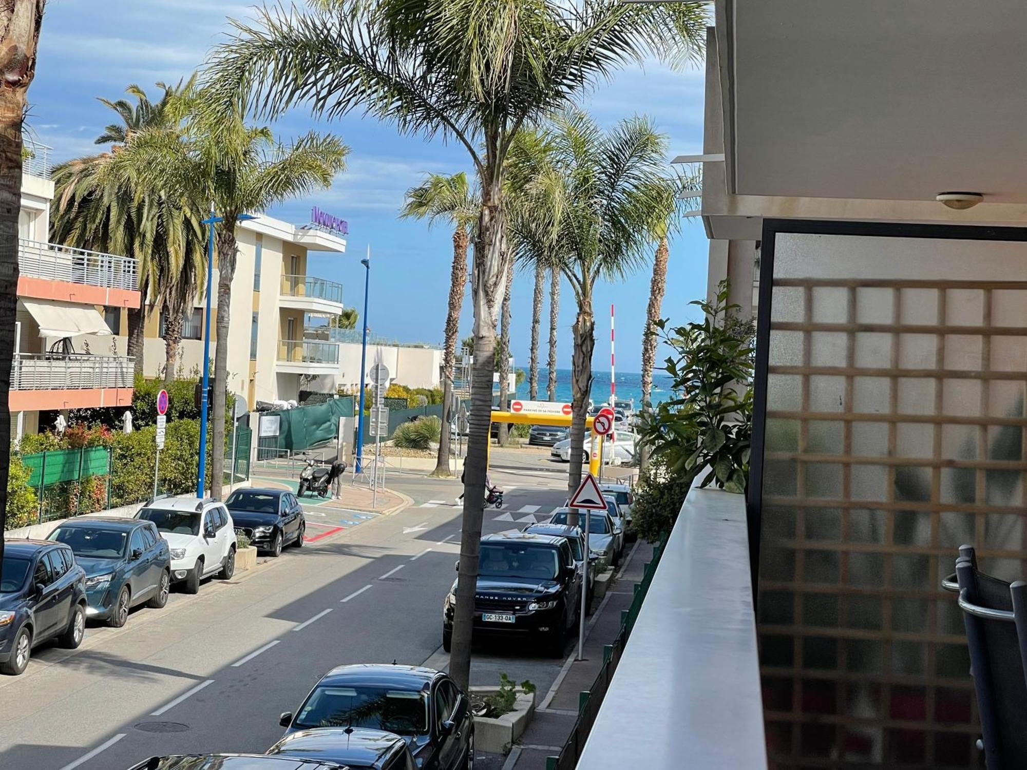 Villeneuve Loubet Plage- Entre Nice Et Cannes Ngoại thất bức ảnh